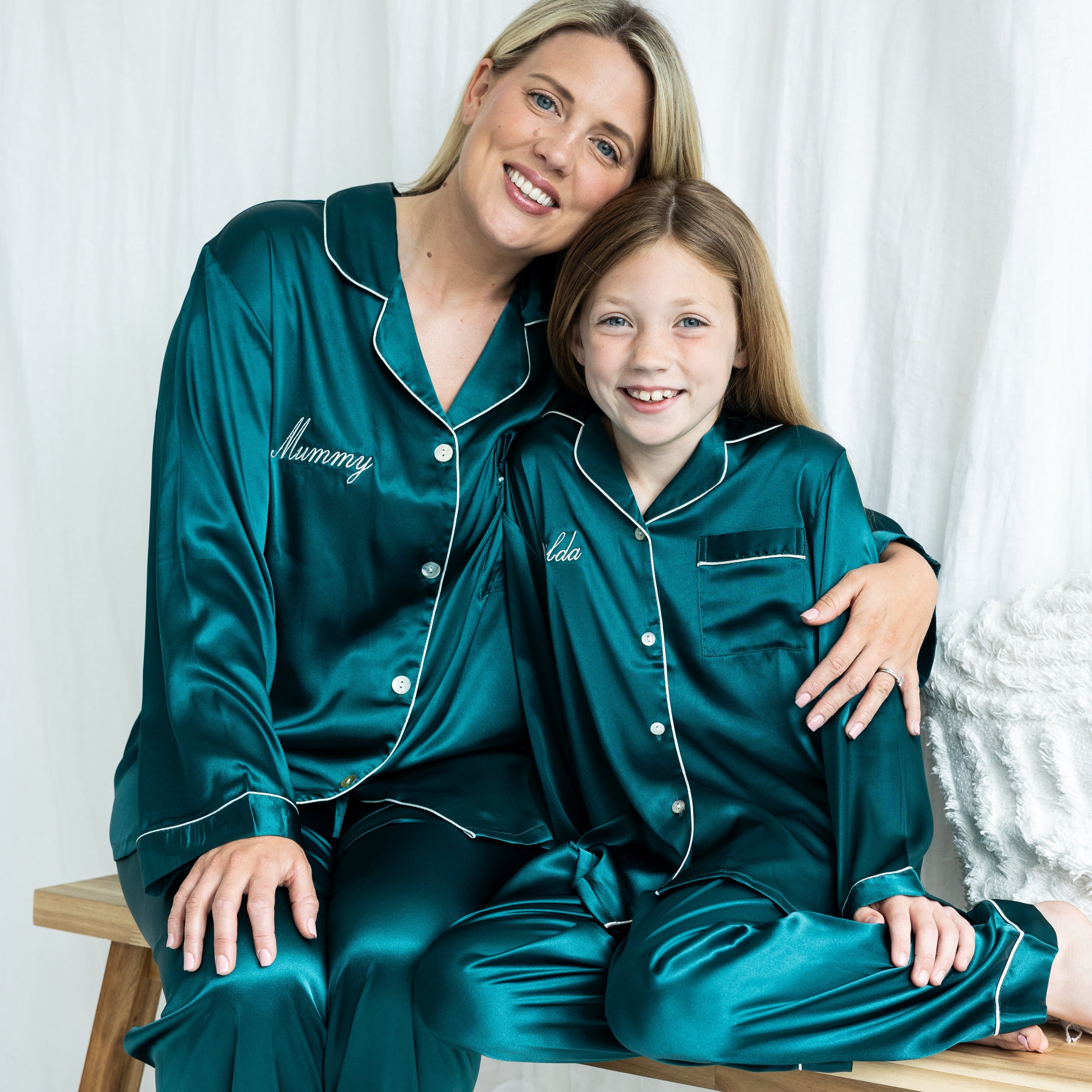 Women's Emerald Silky Satin Pyjamas